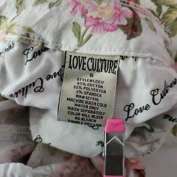 LOVE CULTURE | Pink & Red Flower Jeans - Picture 8 of 9